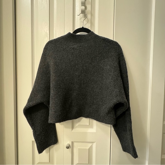 Topshop crop sweater - Picture 2 of 6
